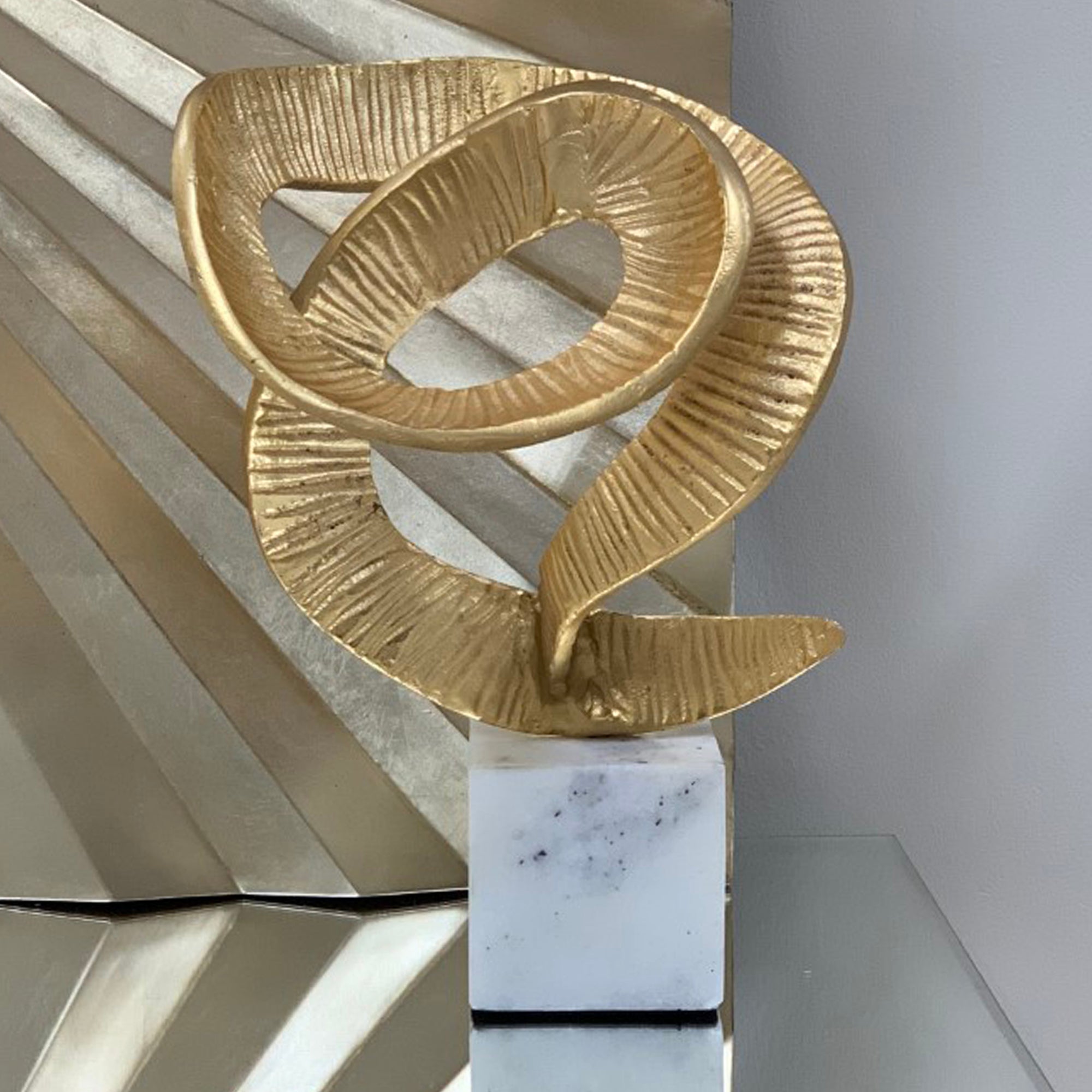 Rae Gold Textured Ornament With Marble Base