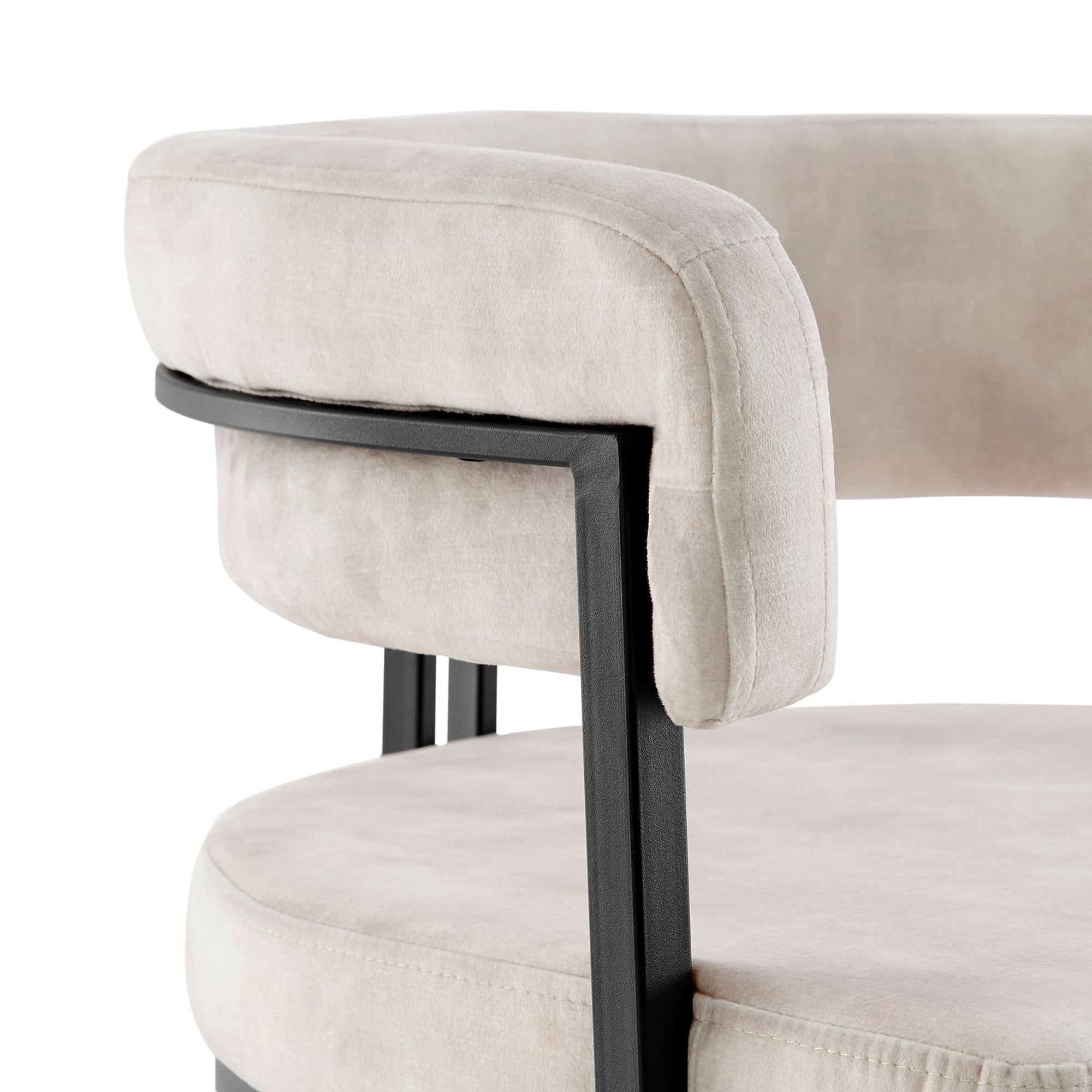 Mia Curved Cream Velvet Dining Chair