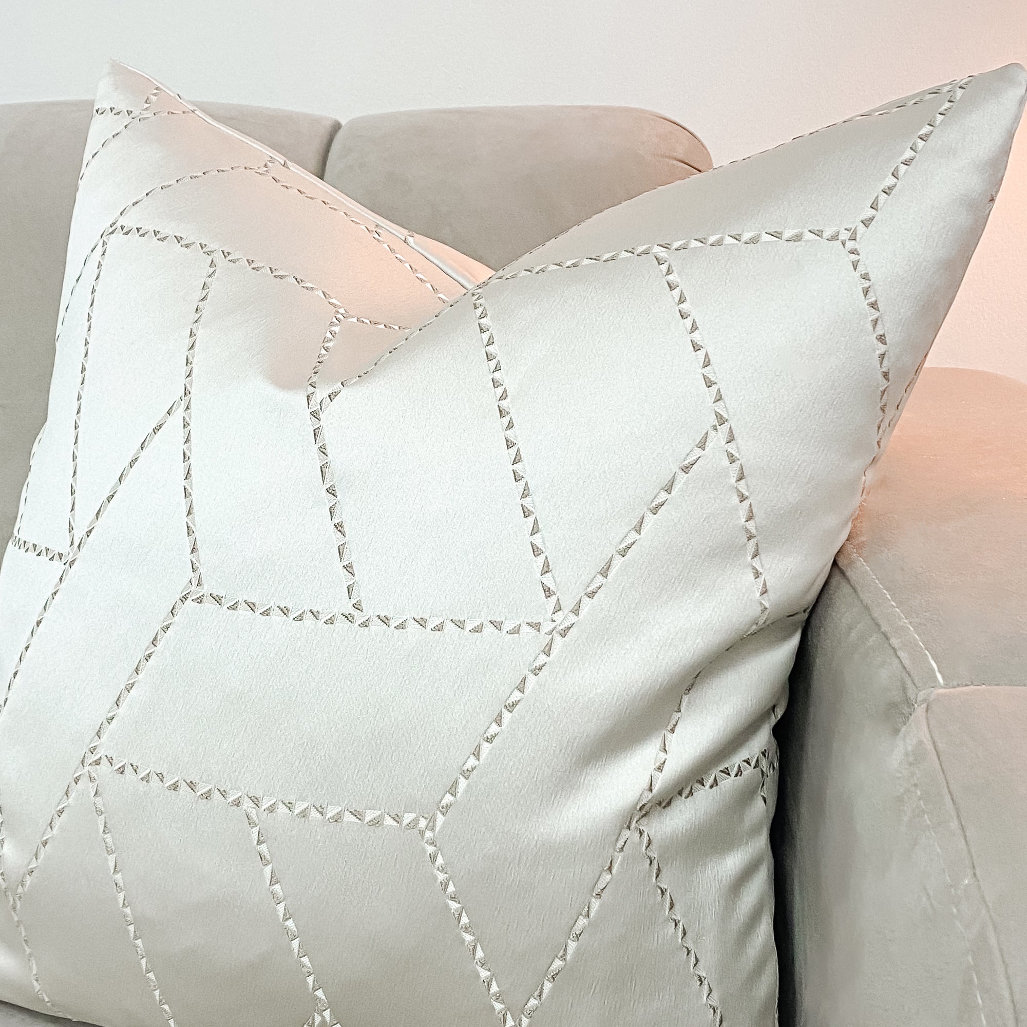 Pearl Geometric Large Cushion