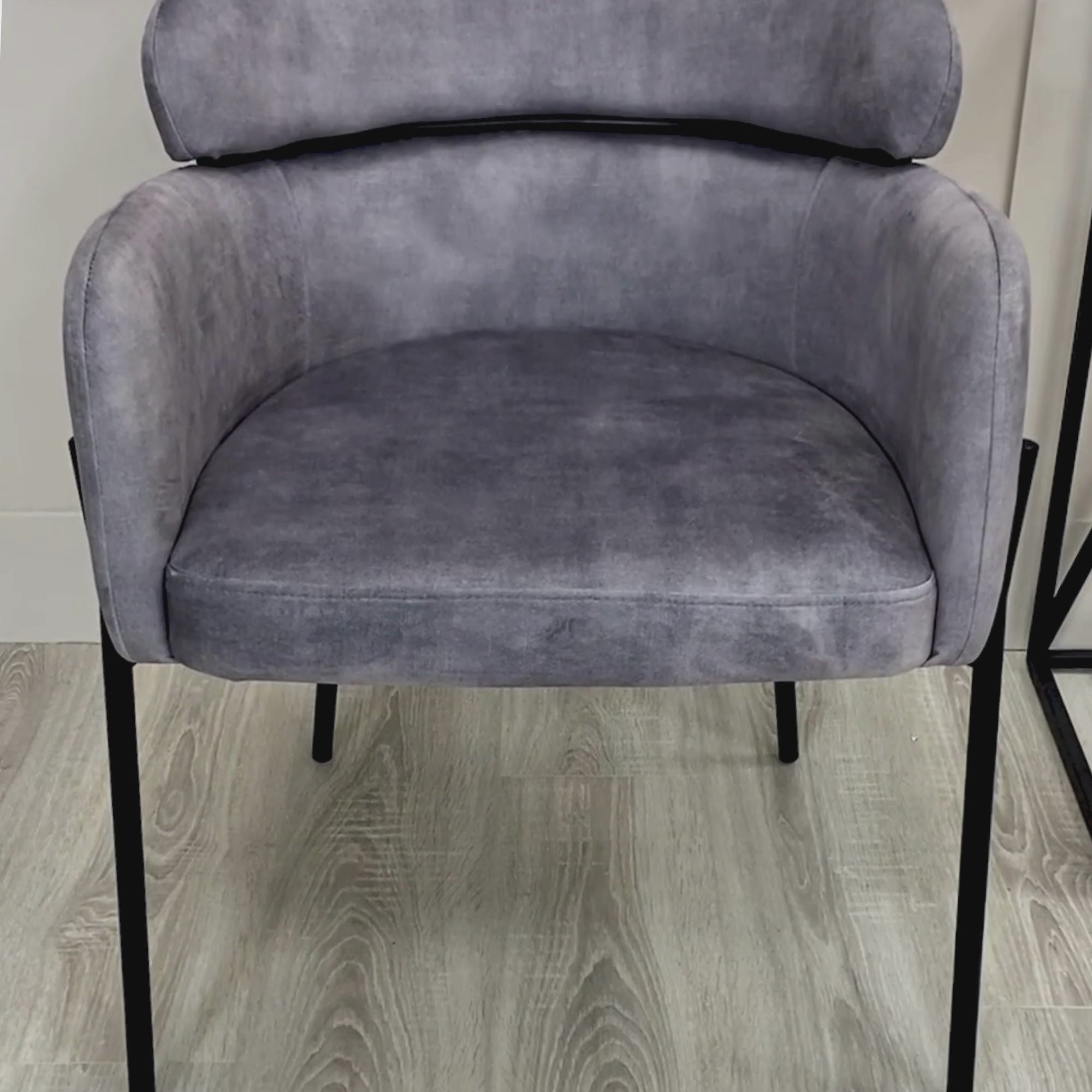 Liang Grey Velvet Dining Chair